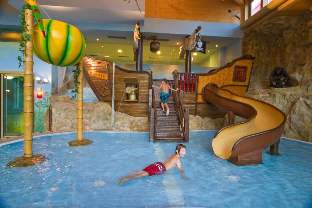 Familien Hotel Mozart รีด อิม โอเบอร์อินน์ทาล ภายนอก รูปภาพ